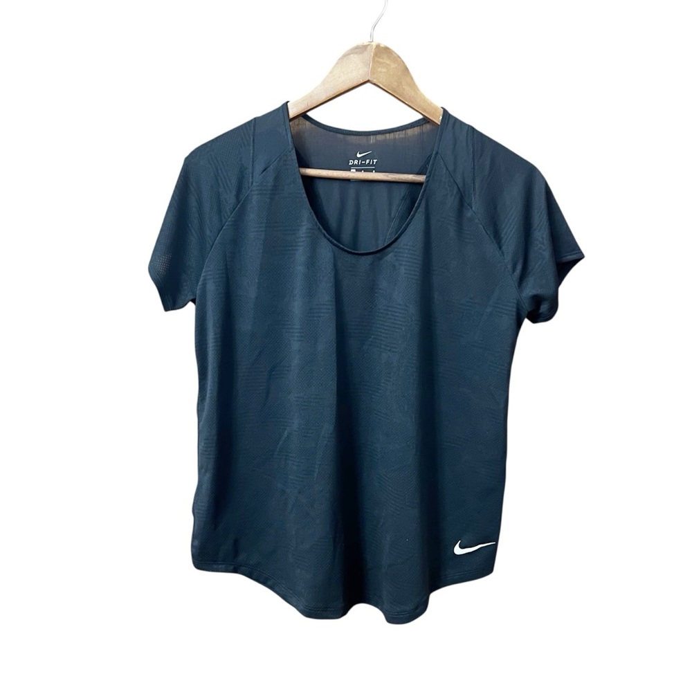 Nike Women's Black L Short Sleeve Tee Sheer Ribbed Back Athleisure Gym Running